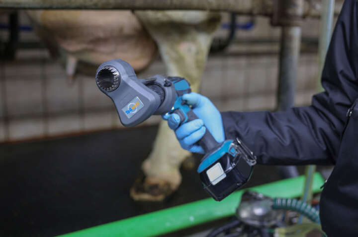 SHOOF Kuhschwanztrimmer TailWell